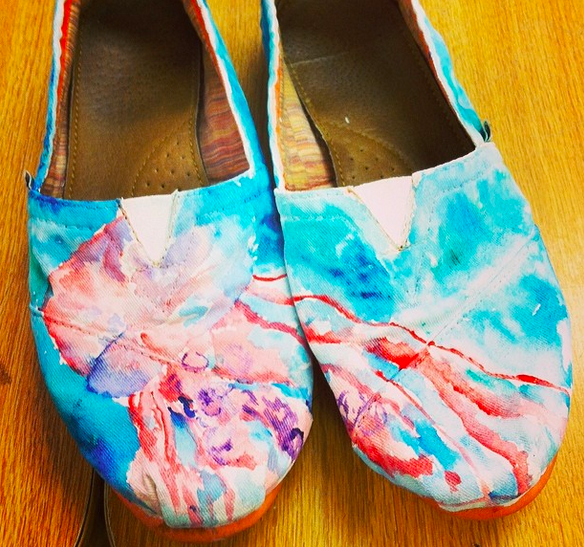 shoes painting design